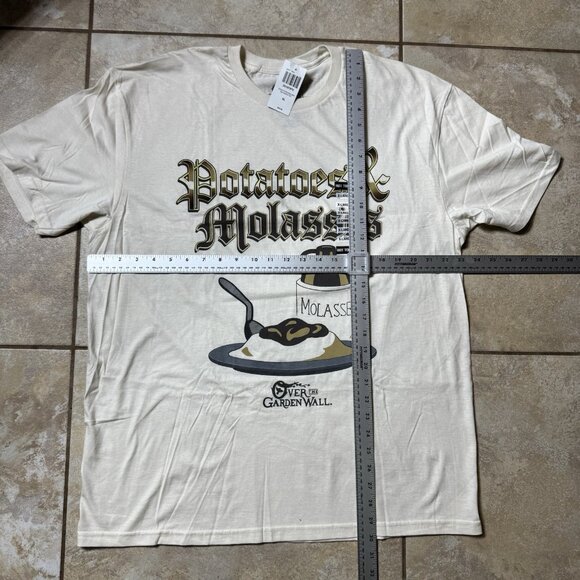 Over The Garden Wall Potatoes & Molasses T-Shirt X-LARGE New With Tags - Picture 3 of 5